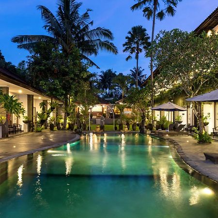 Ubud Raya Boutique Hotel Exterior photo