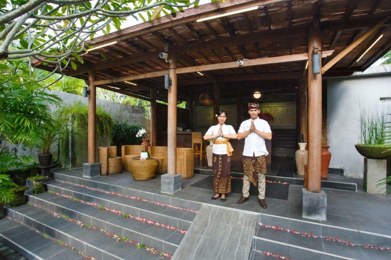 Ubud Raya Boutique Hotel Exterior photo